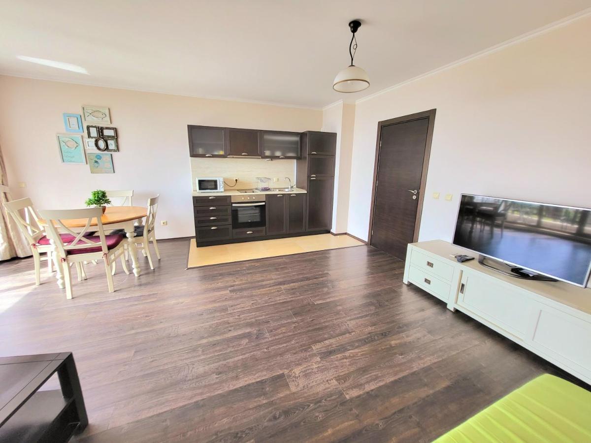 Vip In Apartment